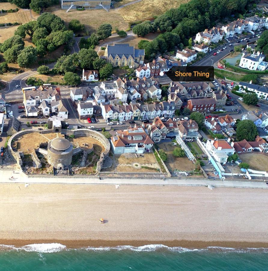 Shore Thing - Just A Stones Throw From The Beach Sandgate Extérieur photo